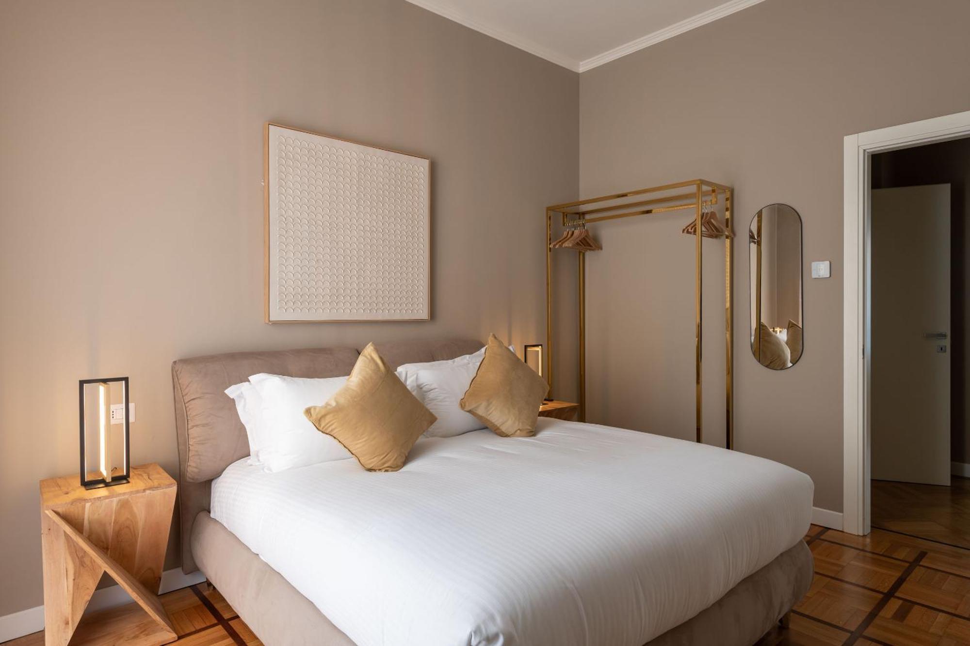 Heart Milan Apartments Duomo Missori Екстер'єр фото