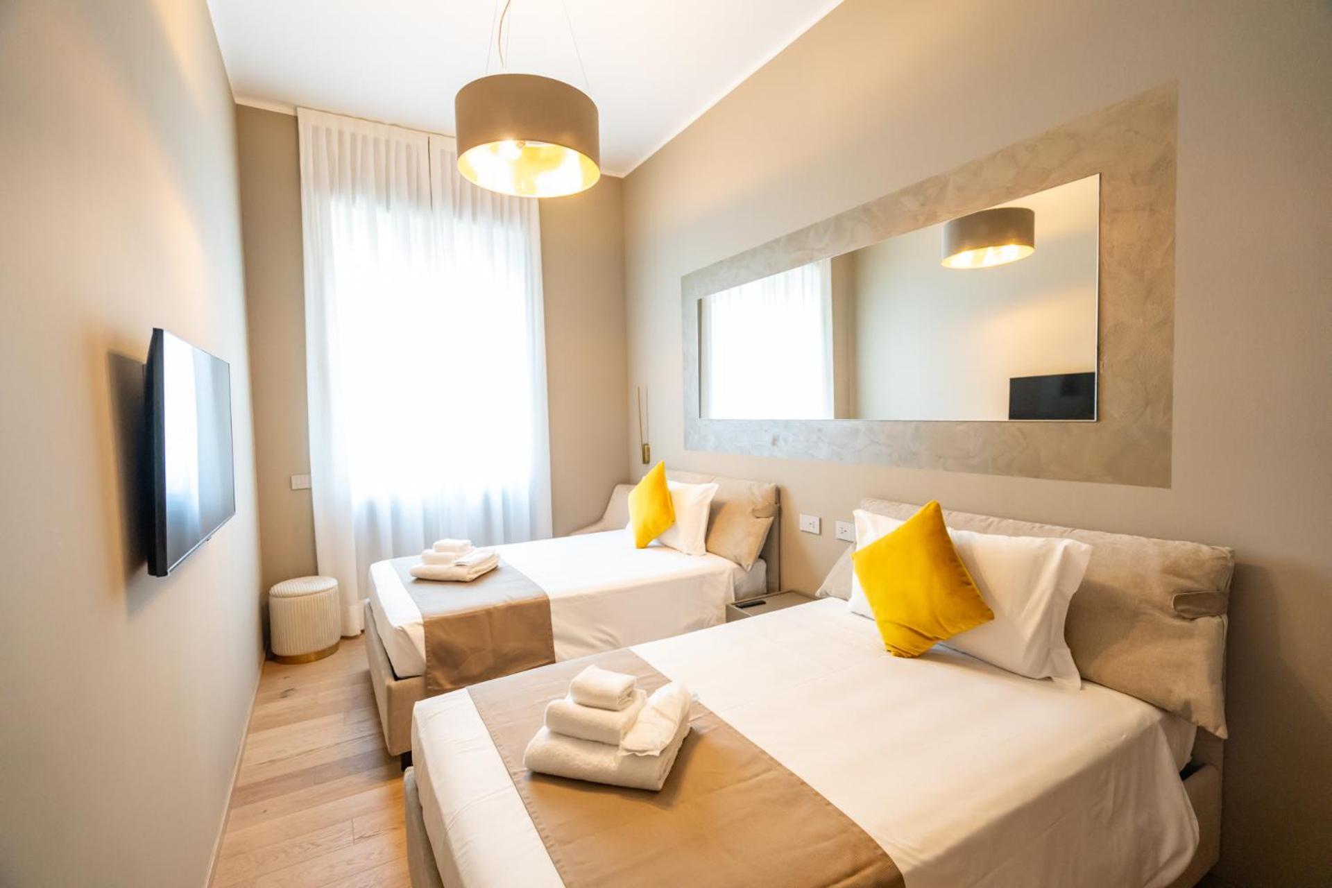 Heart Milan Apartments Duomo Missori Екстер'єр фото