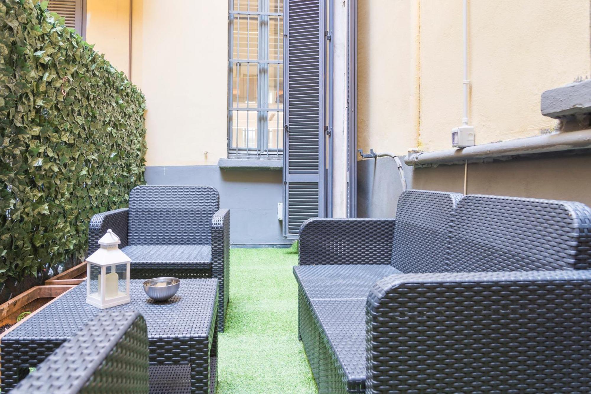 Heart Milan Apartments Duomo Missori Екстер'єр фото