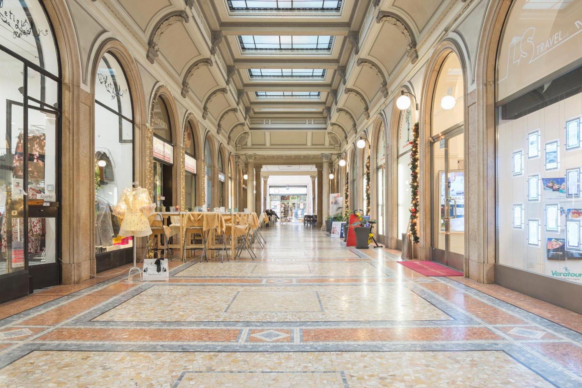 Heart Milan Apartments Duomo Missori Екстер'єр фото