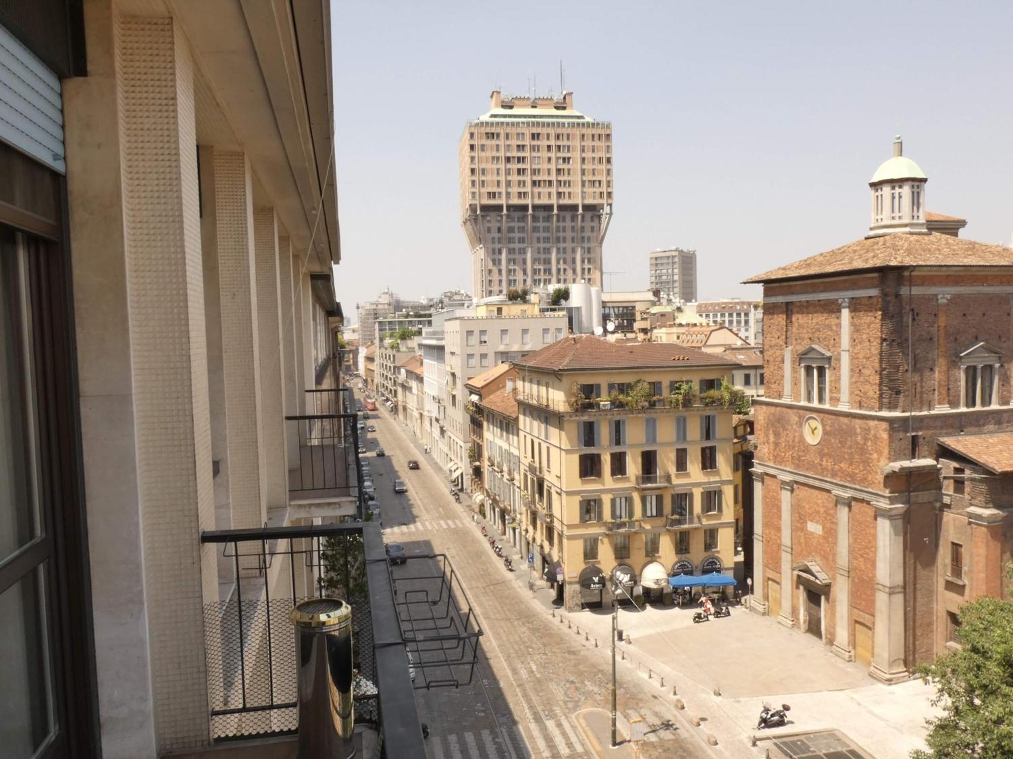 Heart Milan Apartments Duomo Missori Екстер'єр фото