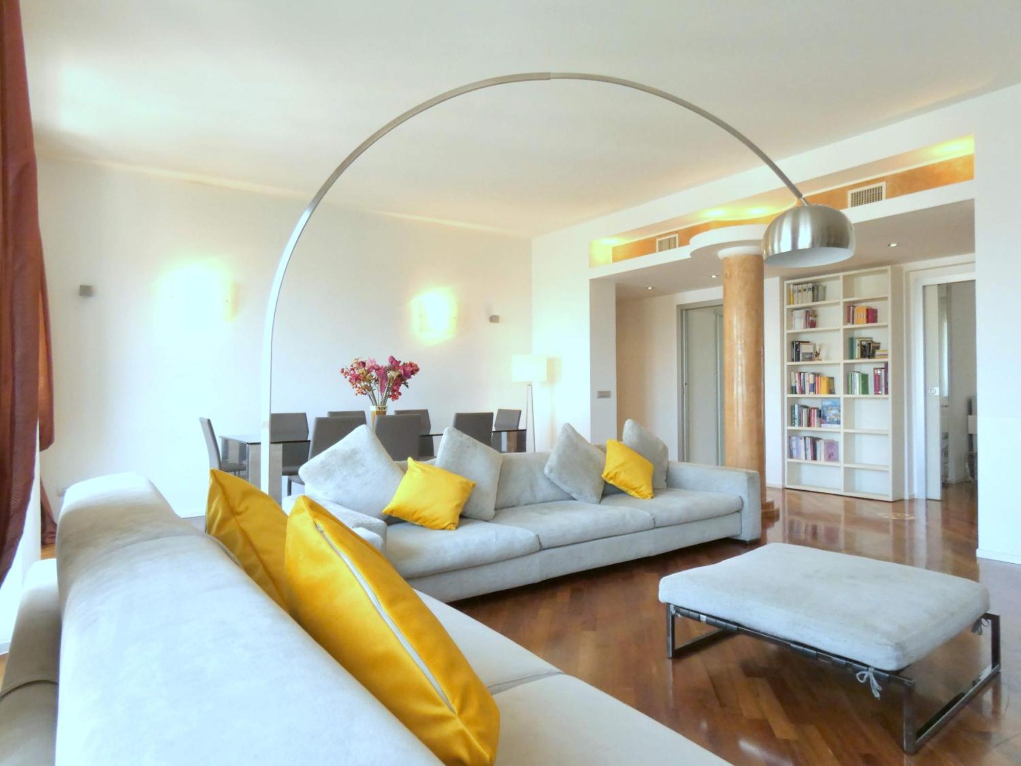 Heart Milan Apartments Duomo Missori Екстер'єр фото