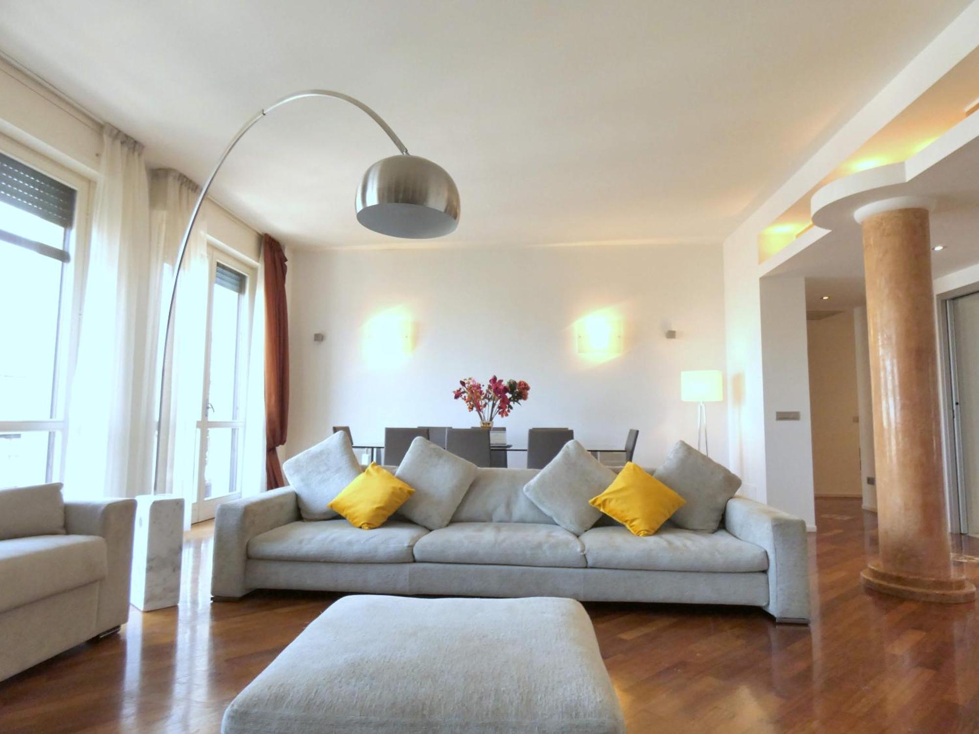 Heart Milan Apartments Duomo Missori Екстер'єр фото